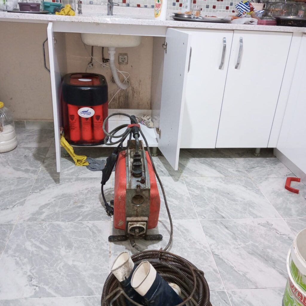 Gider açma ekipmanı ile servis